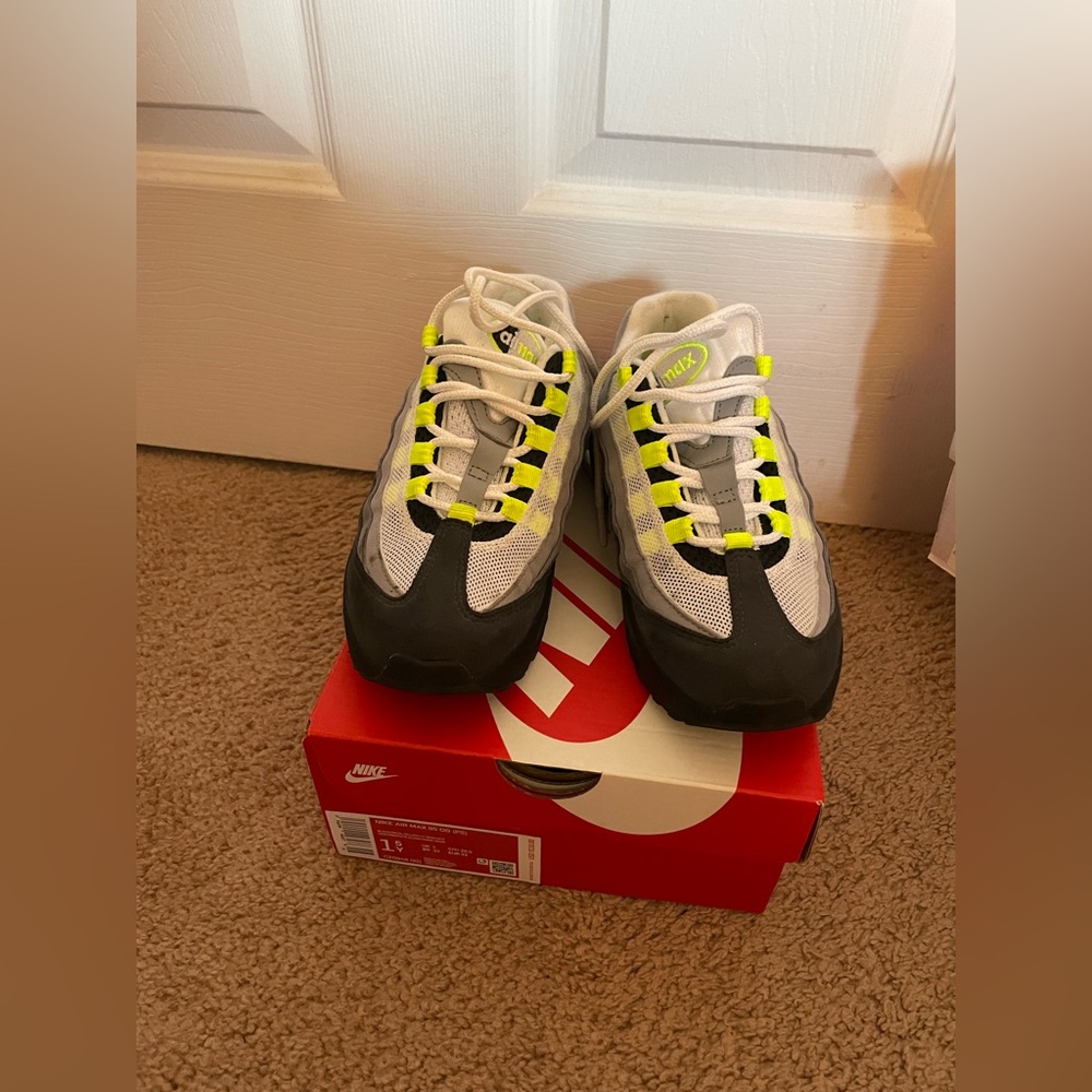 Boys air max 95